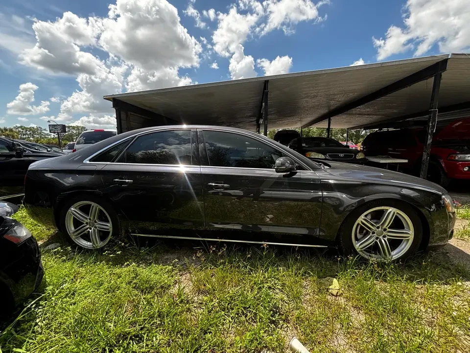 2011 Audi D4 A8 - Image 5 of 9