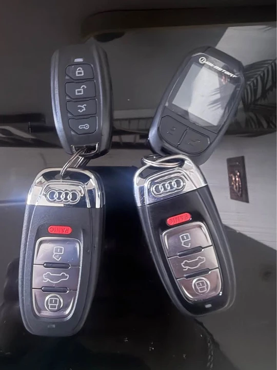 2011 Audi D4 A8 - Image 12 of 12