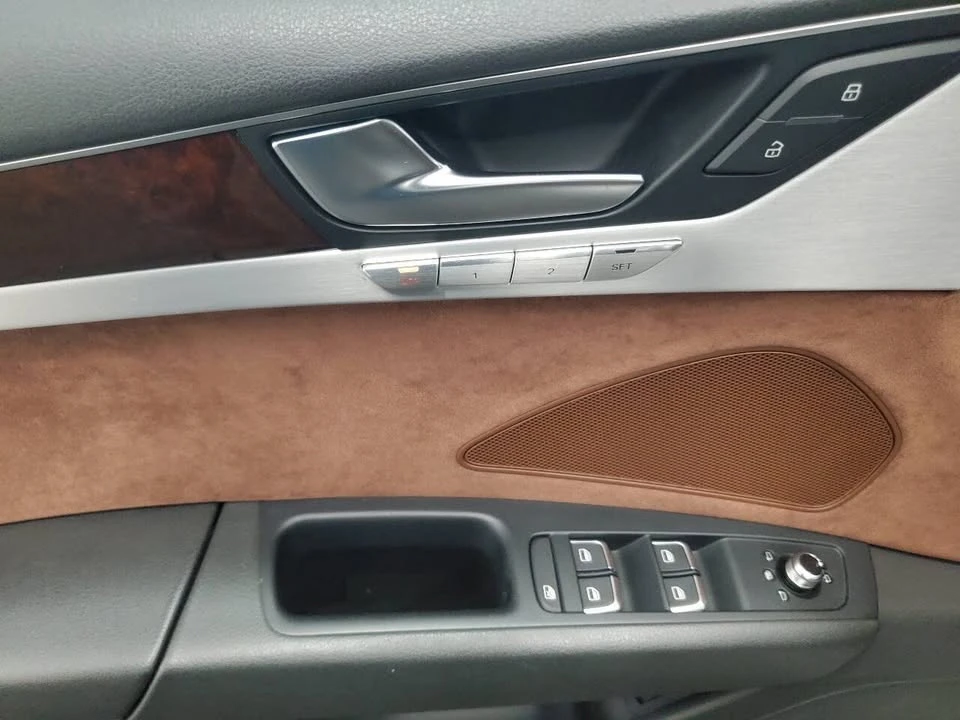 2011 Audi D4 A8 - Image 10 of 20