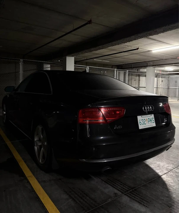 2011 Audi D4 A8 - Image 2 of 10