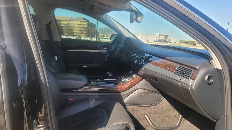 2011 Audi D4 A8 - Image 7 of 13
