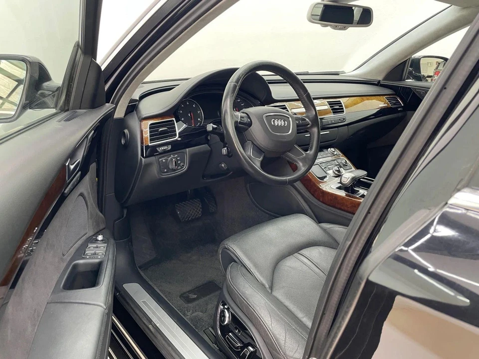2011 Audi D4 A8 - Image 10 of 21
