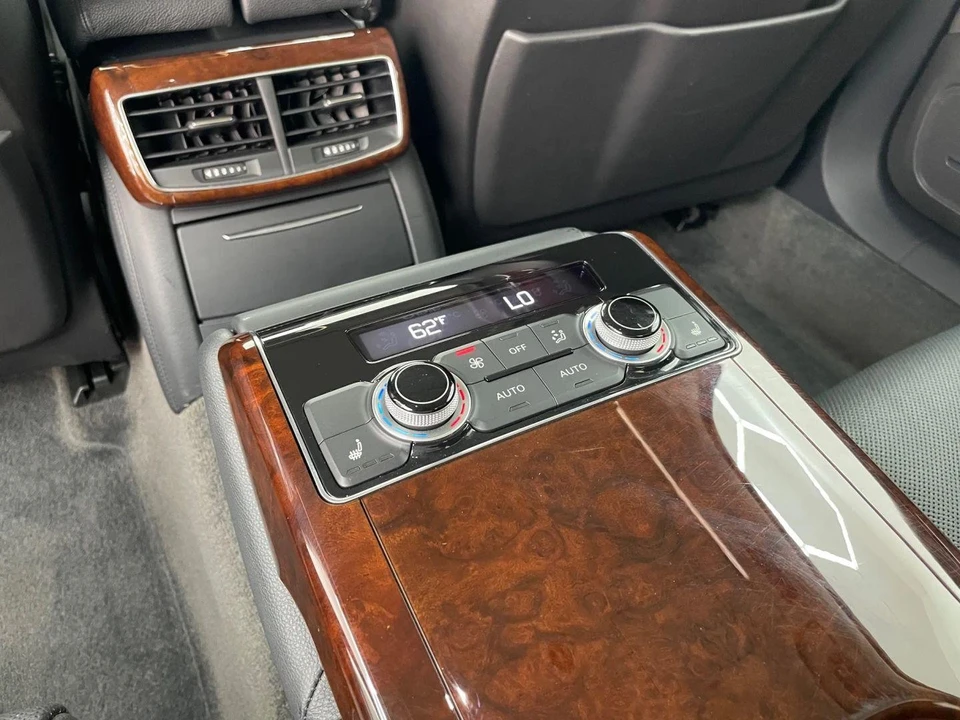 2011 Audi D4 A8 - Image 17 of 21