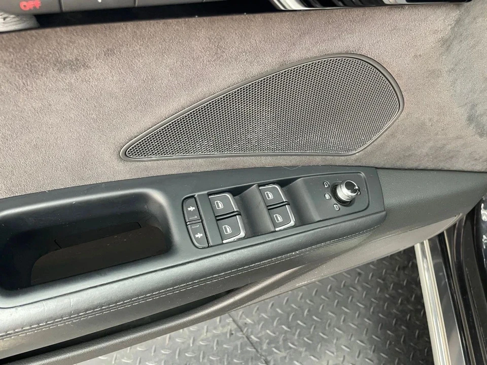 2011 Audi D4 A8 - Image 14 of 21