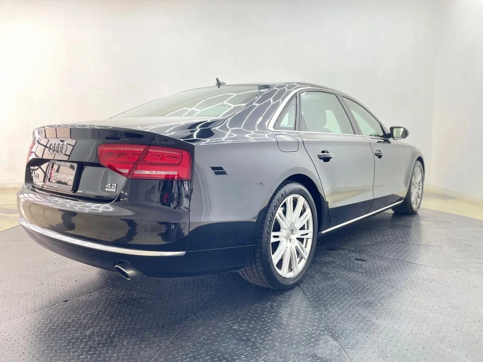 2011 Audi D4 A8 - Image 4 of 21