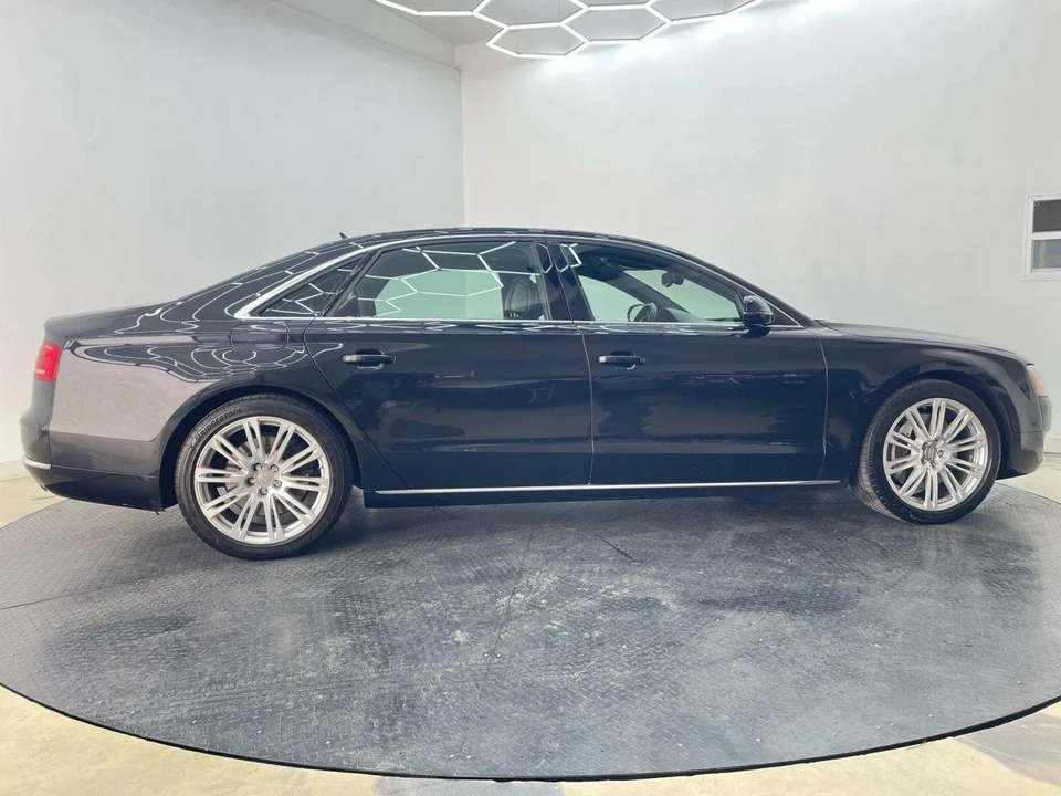 2011 Audi D4 A8 - Image 3 of 21