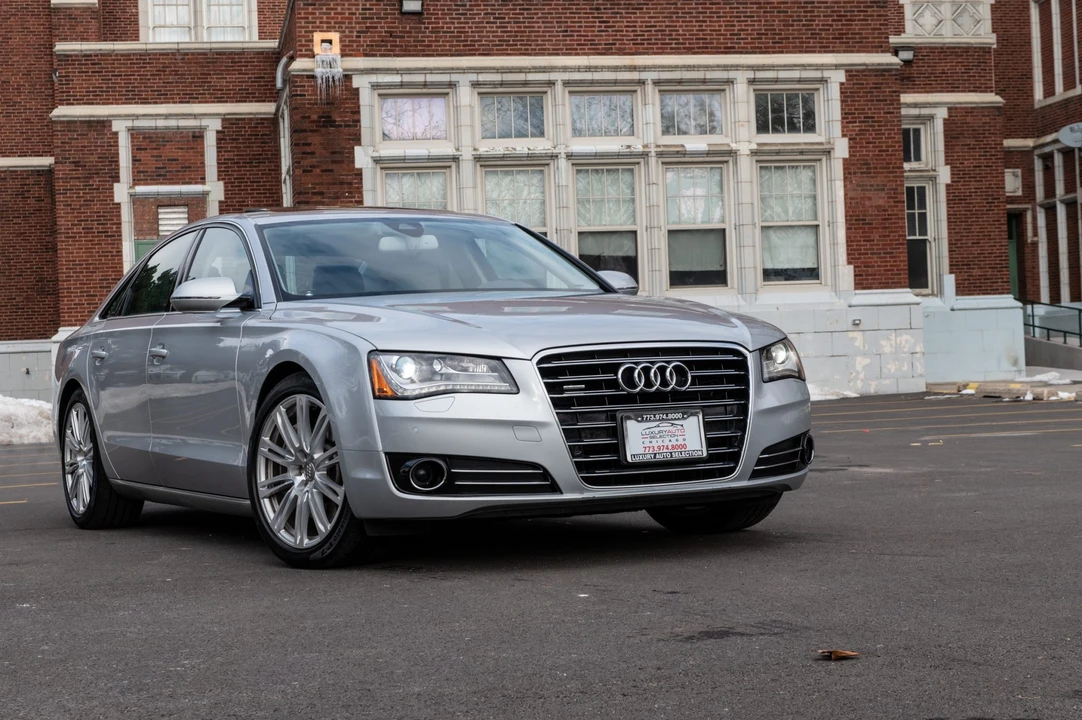 2011 Audi D4 A8 - Image 10 of 31