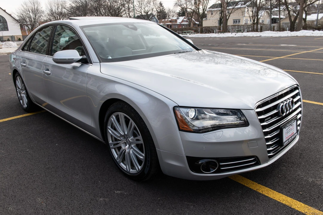 2011 Audi D4 A8 - Image 12 of 31