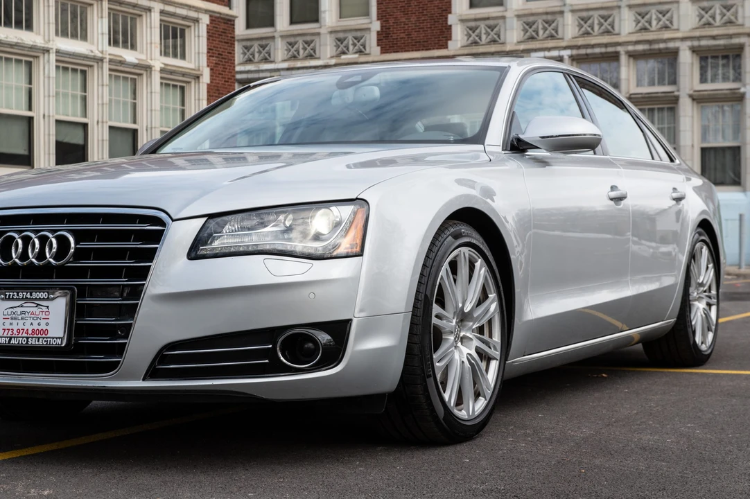 2011 Audi D4 A8 - Image 26 of 31