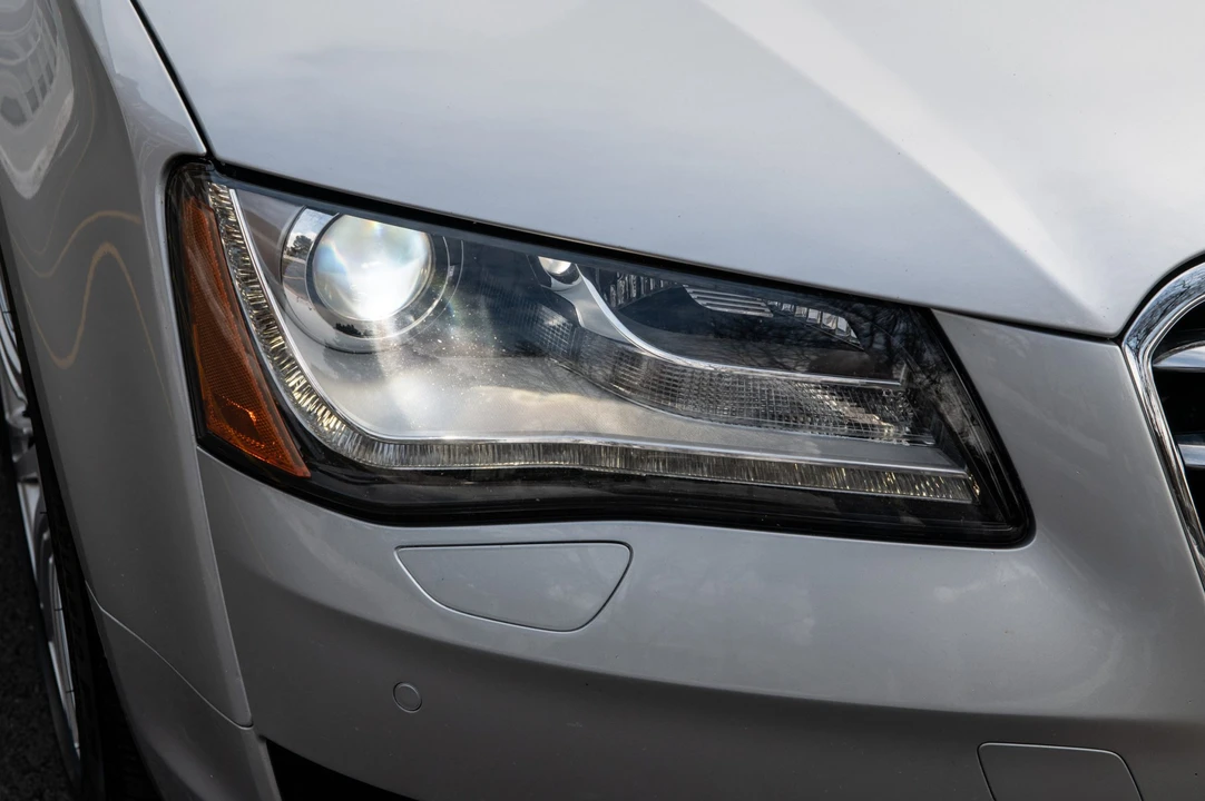 2011 Audi D4 A8 - Image 28 of 31