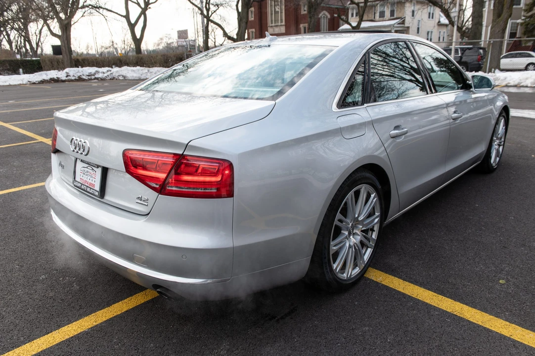 2011 Audi D4 A8 - Image 15 of 31