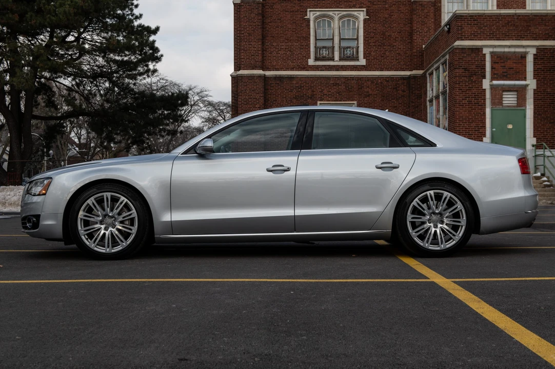 2011 Audi D4 A8 - Image 24 of 31