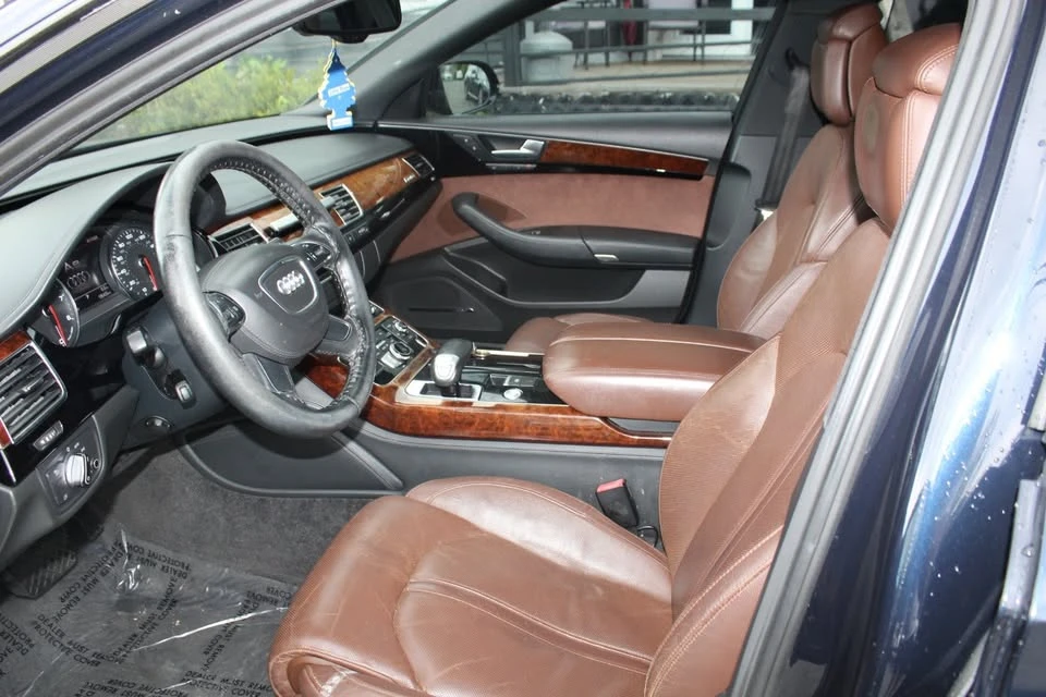 2011 Audi D4 A8 - Image 7 of 8