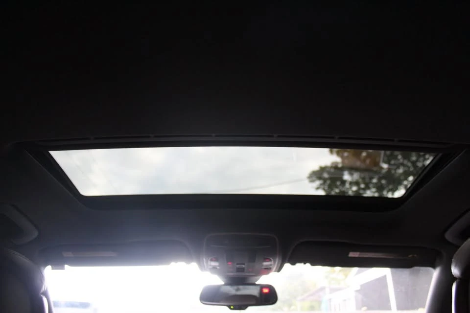 2011 Audi D4 A8 - Image 3 of 8