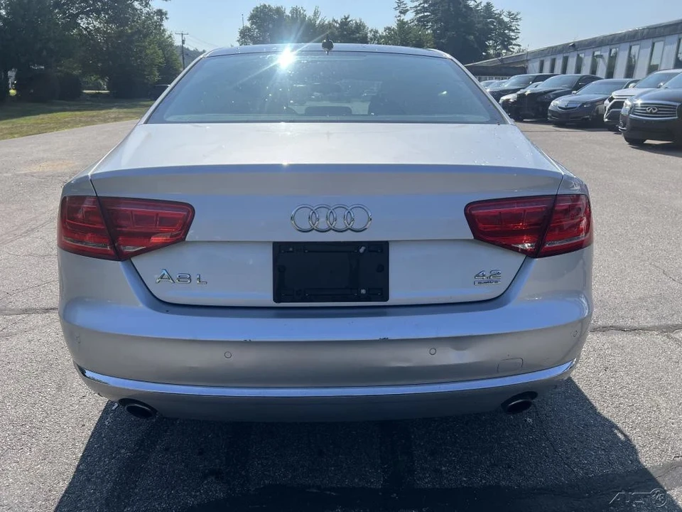 2011 Audi D4 A8 - Image 4 of 12