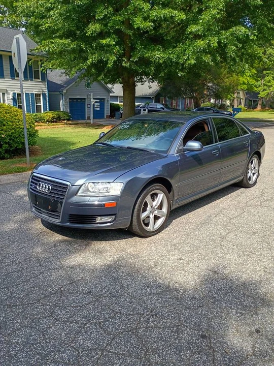 2011 Audi D4 A8 - Image 2 of 7