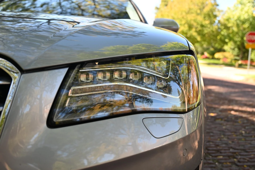 2011 Audi D4 A8 - Image 31 of 31