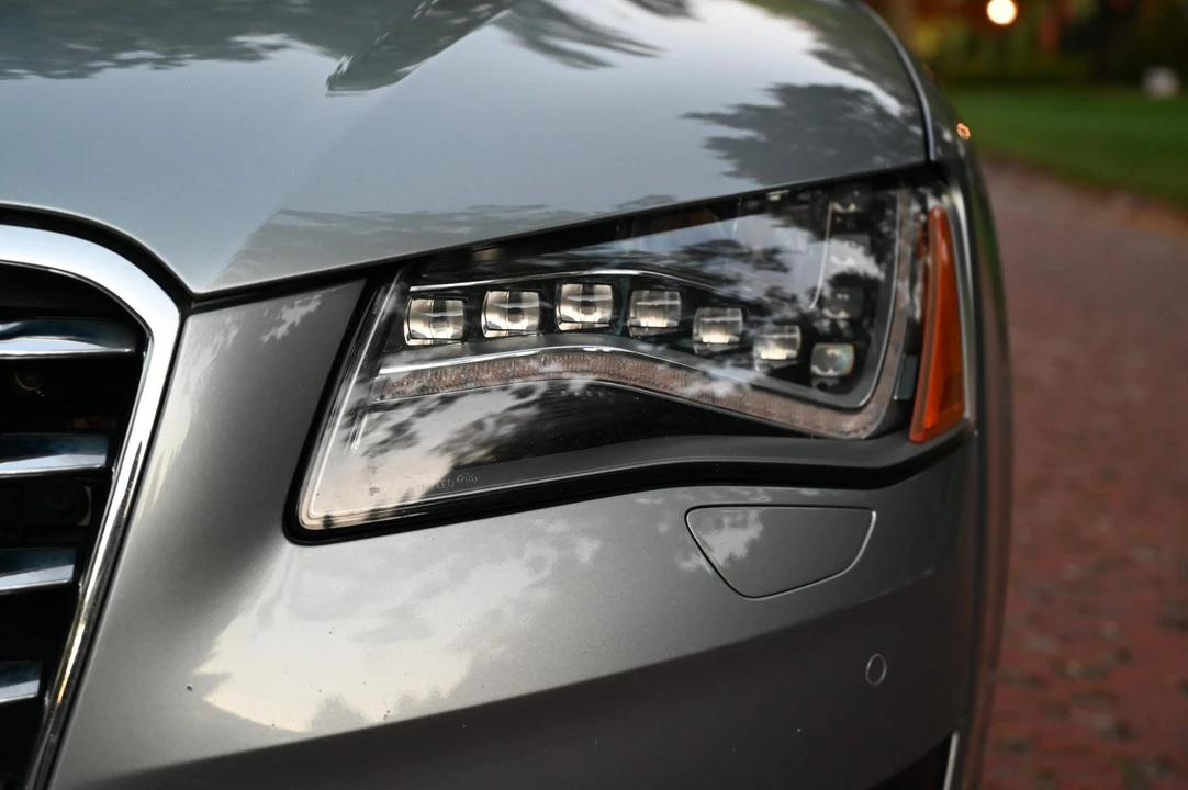 2011 Audi D4 A8 - Image 30 of 31
