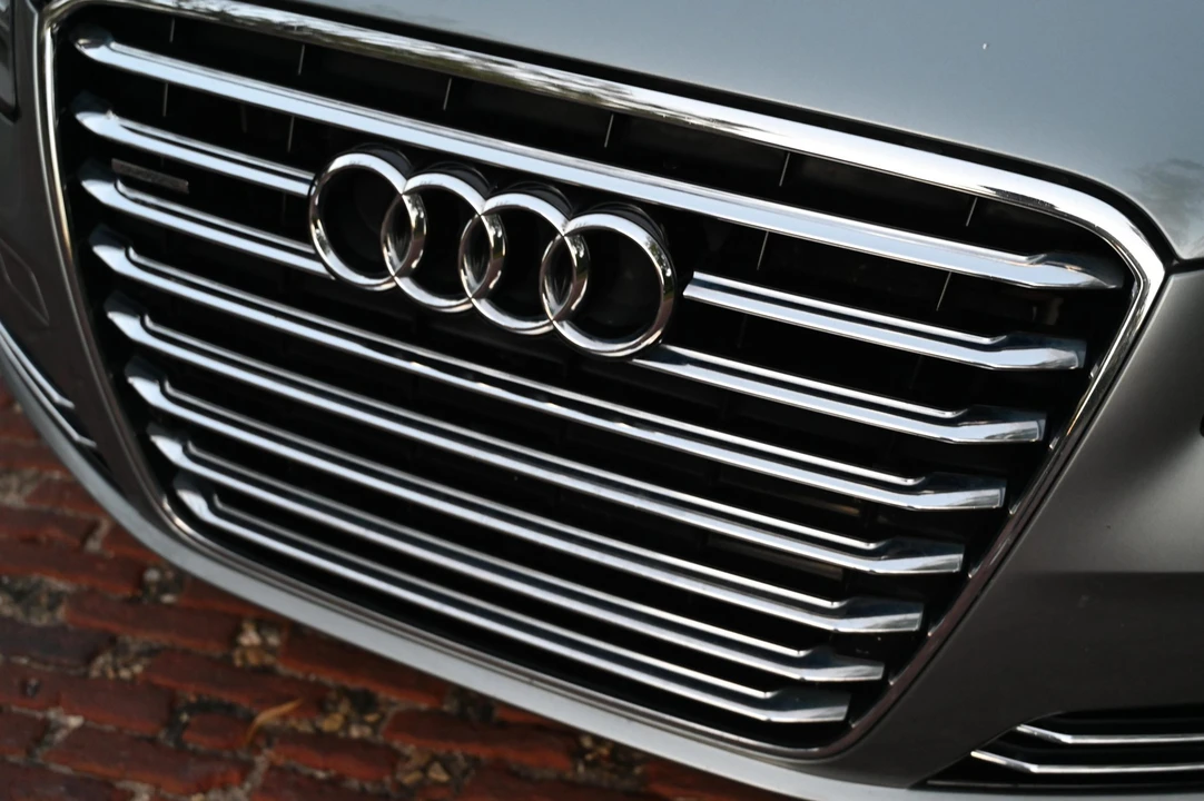 2011 Audi D4 A8 - Image 22 of 31