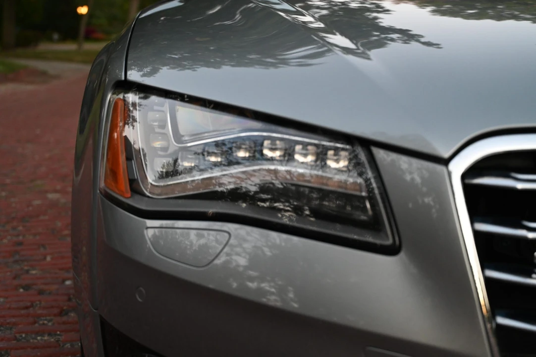2011 Audi D4 A8 - Image 24 of 31