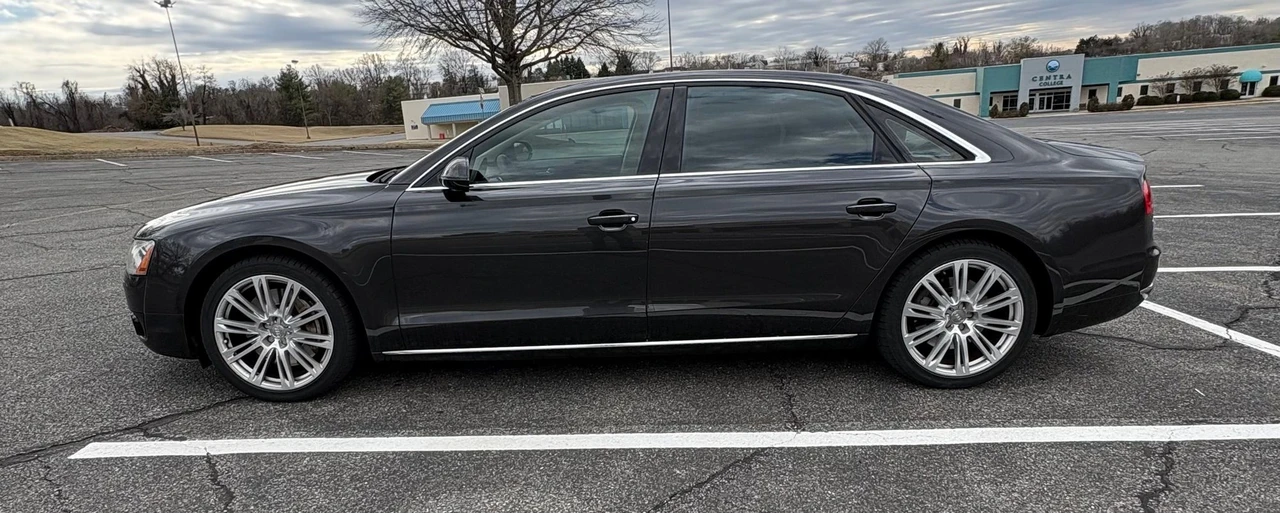 2011 Audi D4 A8 - Image 5 of 18