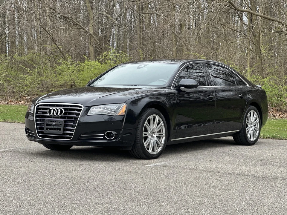 2011 Audi D4 A8 - Image 6 of 31