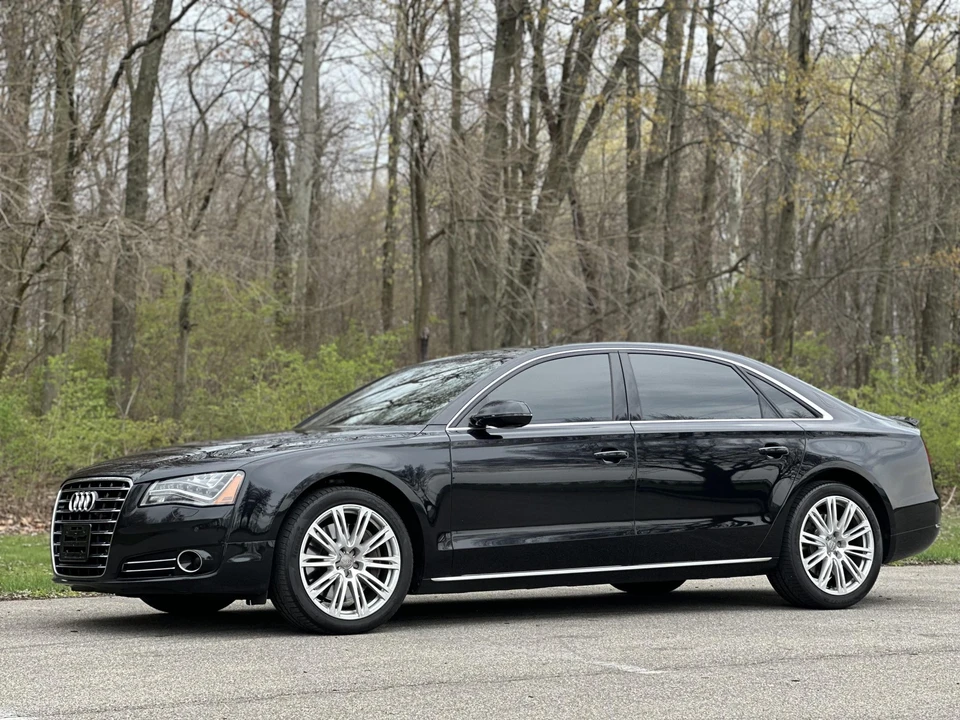 2011 Audi D4 A8 - Image 4 of 31