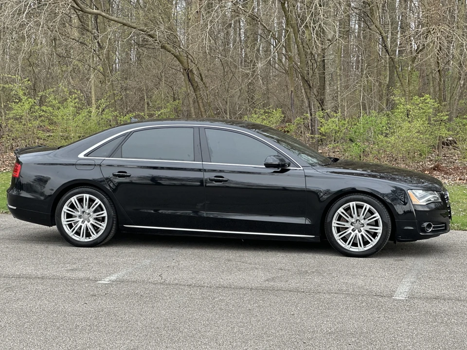 2011 Audi D4 A8 - Image 30 of 31