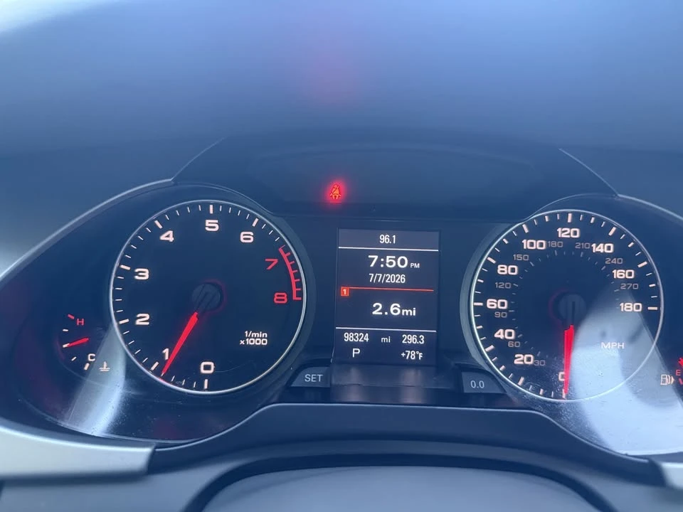 2011 Audi B8 A4 - Image 16 of 20