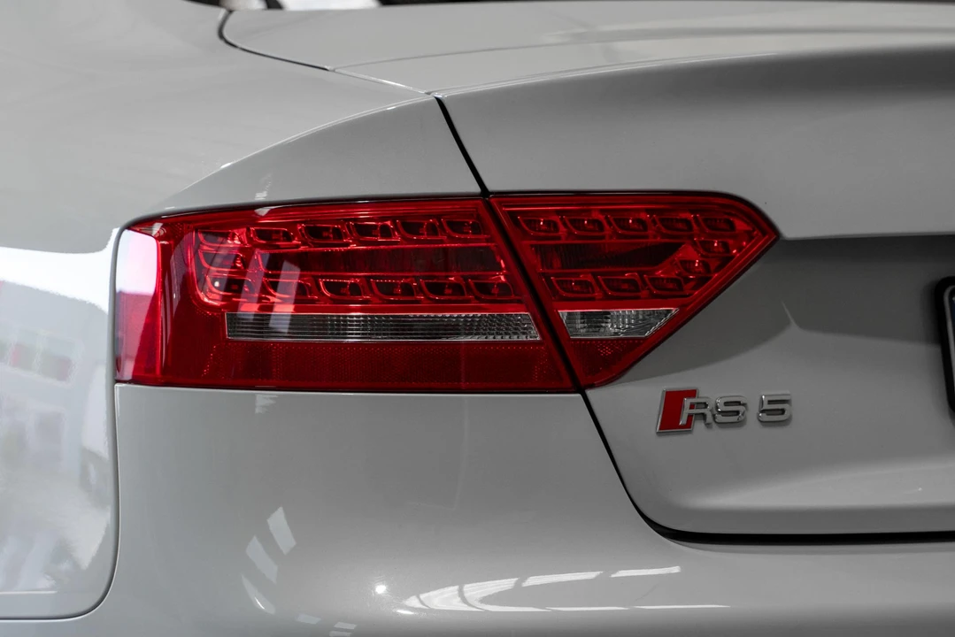 2011 Audi B8 RS5 - Image 28 of 31