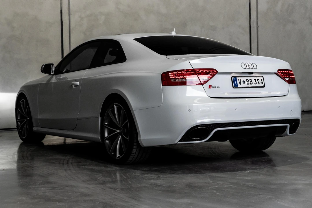 2011 Audi B8 RS5 - Image 5 of 31