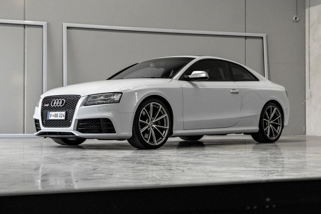 2011 Audi B8 RS5 - Image 3 of 31