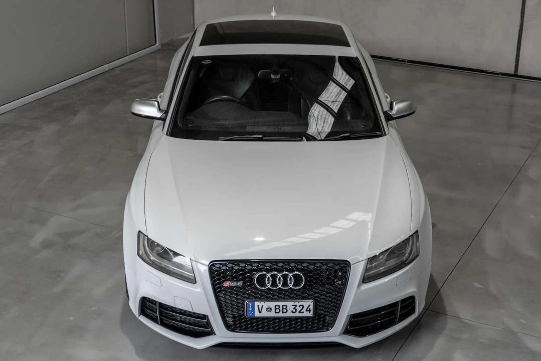 2011 Audi B8 RS5 - Image 10 of 31
