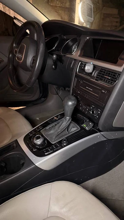 2011 Audi B8 A5 - Image 9 of 11