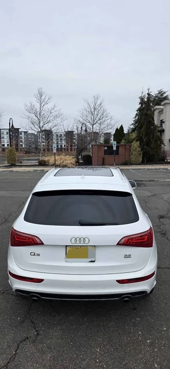 2011 Audi 8R Q5 - Image 3 of 7