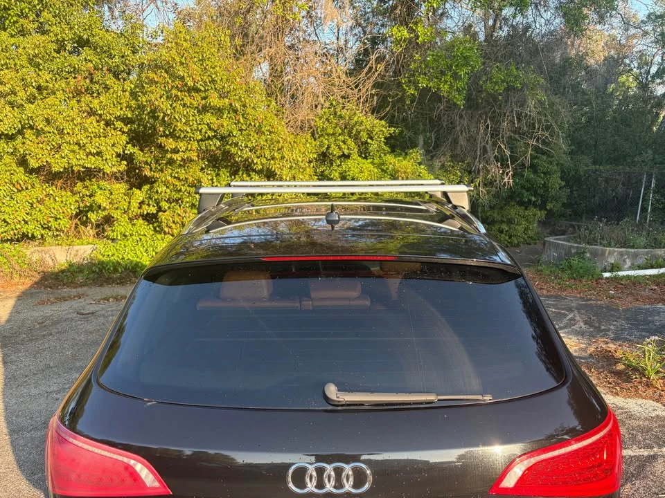 2011 Audi 8R Q5 - Image 3 of 10