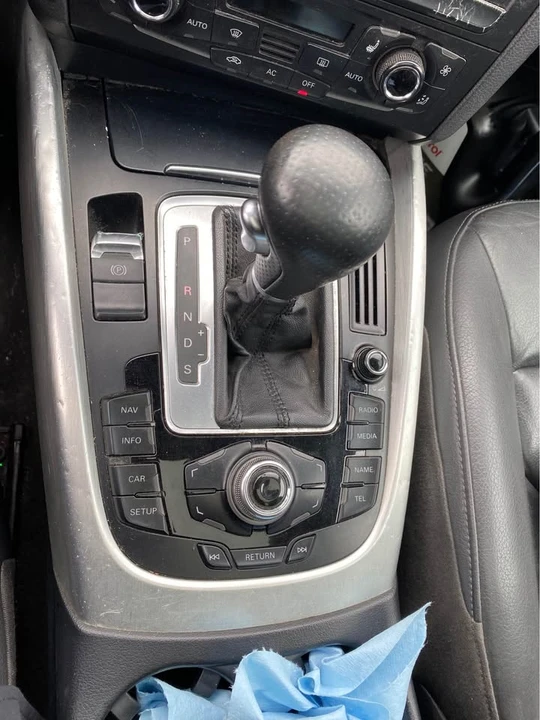 2011 Audi 8R Q5 - Image 18 of 20