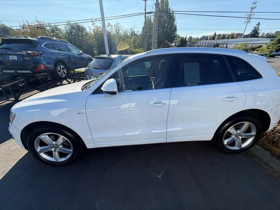 2011 Audi 8R Q5 - Image 4 of 4