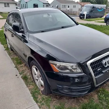 2011 Audi Q5 2.0T Premium Plus