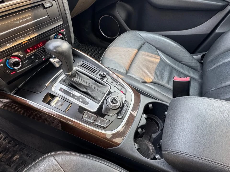 2011 Audi 8R Q5 - Image 14 of 20