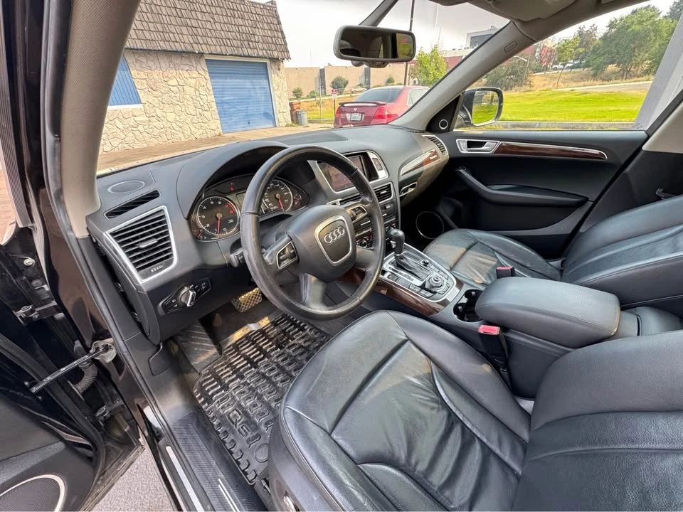2011 Audi 8R Q5 - Image 10 of 20