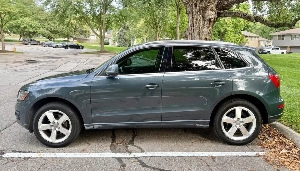 2011 Audi 8R Q5 - Image 6 of 20