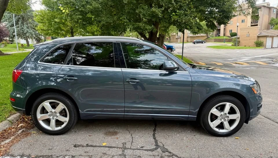 2011 Audi 8R Q5 - Image 7 of 20