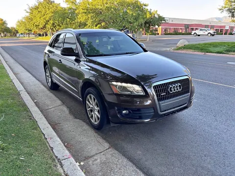 2011 Audi Q5 2.0T Premium Plus Sport Utility 4D