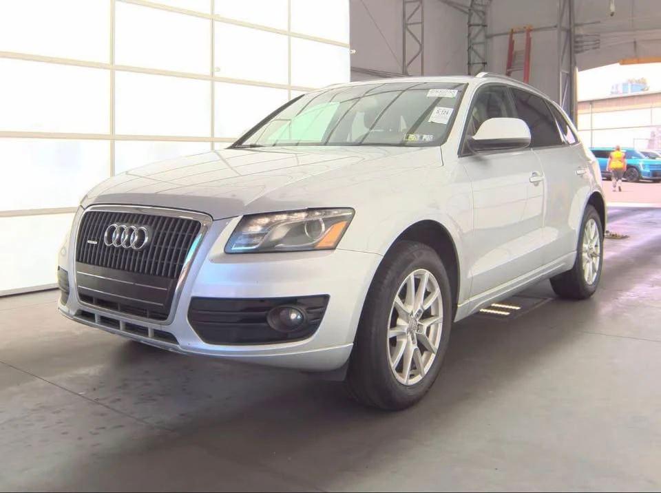 2011 Audi 8R Q5 - Image 2 of 8