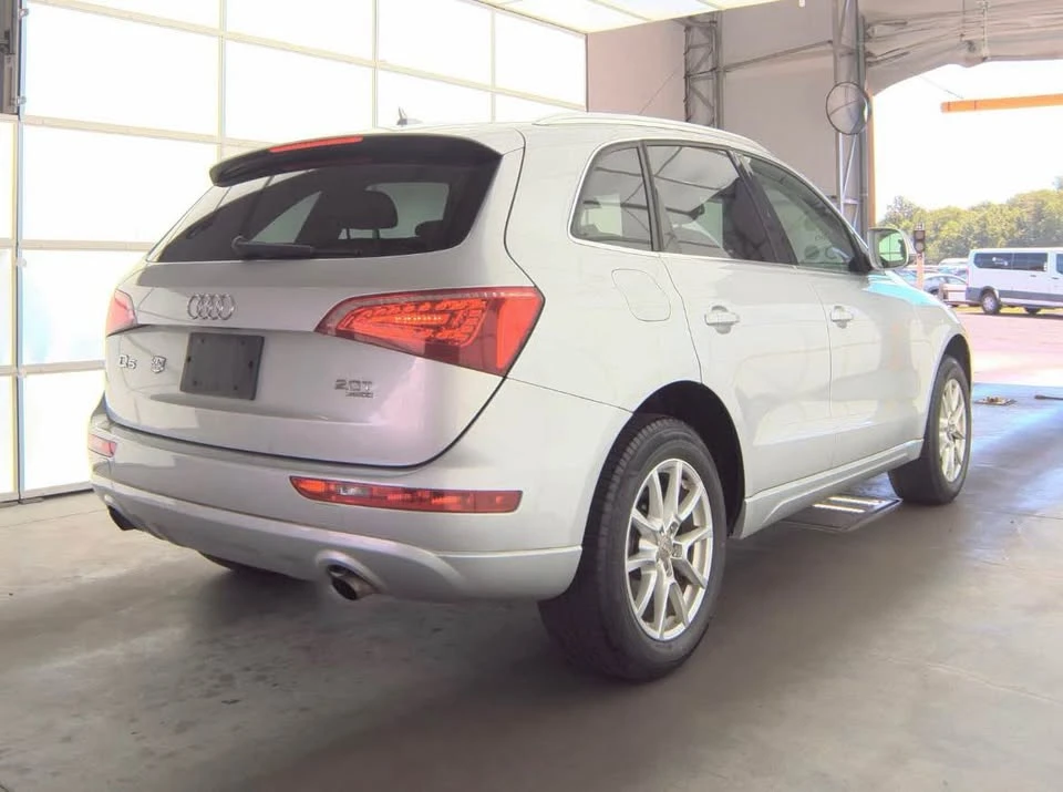 2011 Audi 8R Q5 - Image 3 of 8