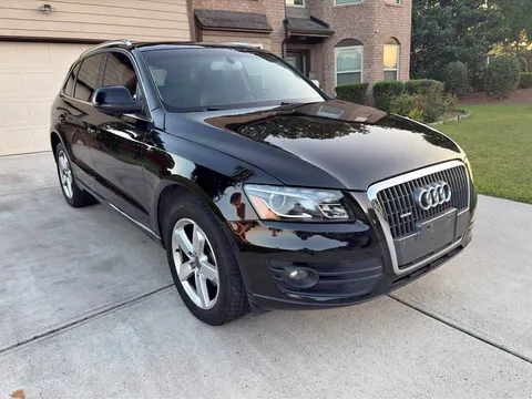 2011 Audi Q5 2.0T Premium Plus