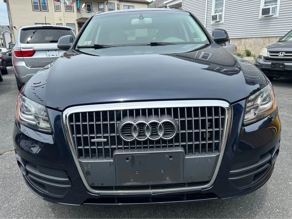 2011 Audi 8R Q5 - Image 2 of 10