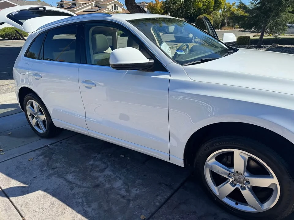 2011 Audi 8R Q5 - Image 6 of 15