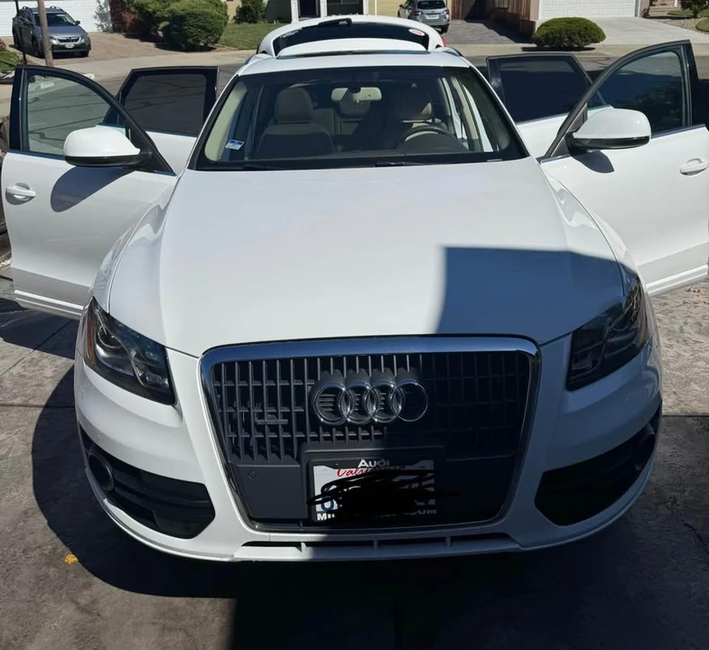 2011 Audi 8R Q5 - Image 14 of 15